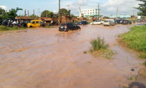 Flooded roads:  Ijoko-Lemode community sends SOS to Amosun