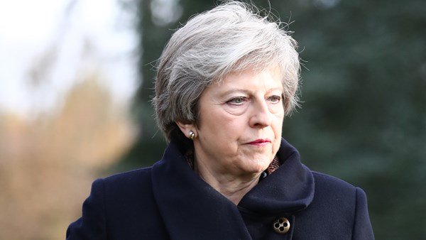 Brexit: Race to replace Theresa May gets underway