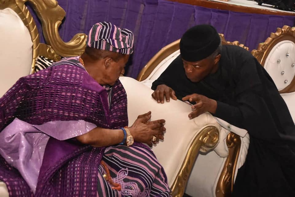 2019: Osinbajo plays ethnic card, states why Yoruba must vote for Buhari