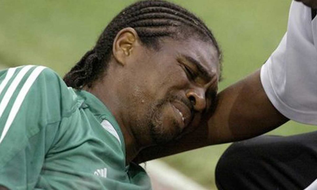 Kanu Nwankwo in sorrow, alleges AMCON’s plan take over hotel