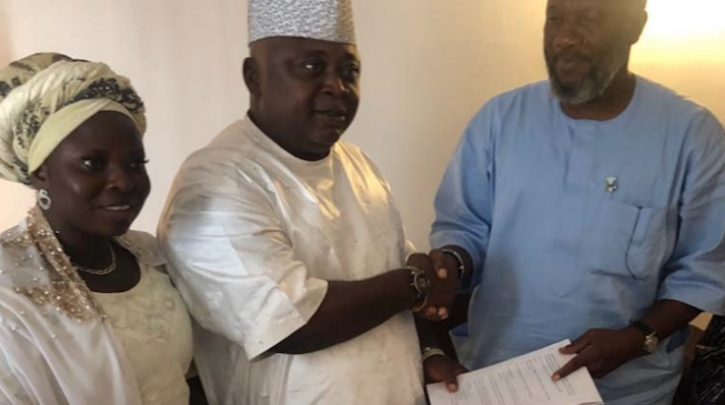 Ogun guber: What Amosun, Akinlade offer to get Adebutu’s support