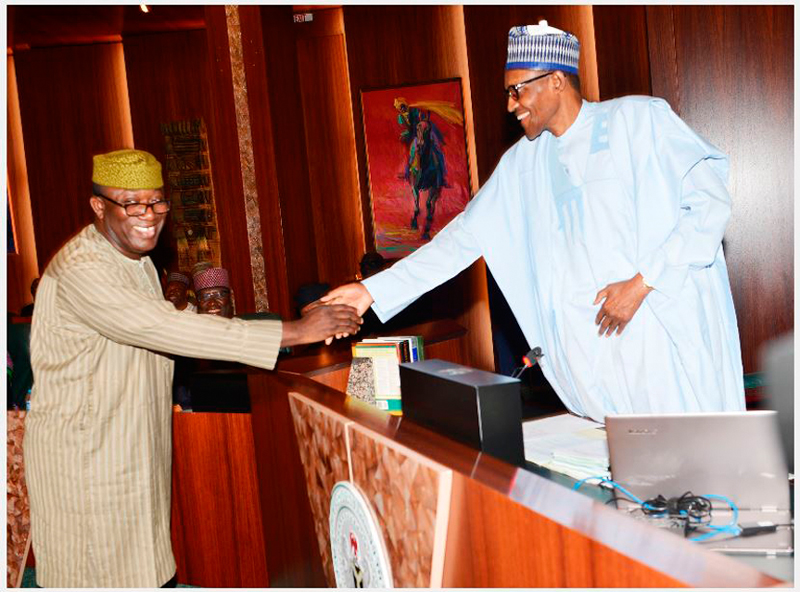 Inauguration: Fayemi congratulates Buhari, Osinbajo, governors