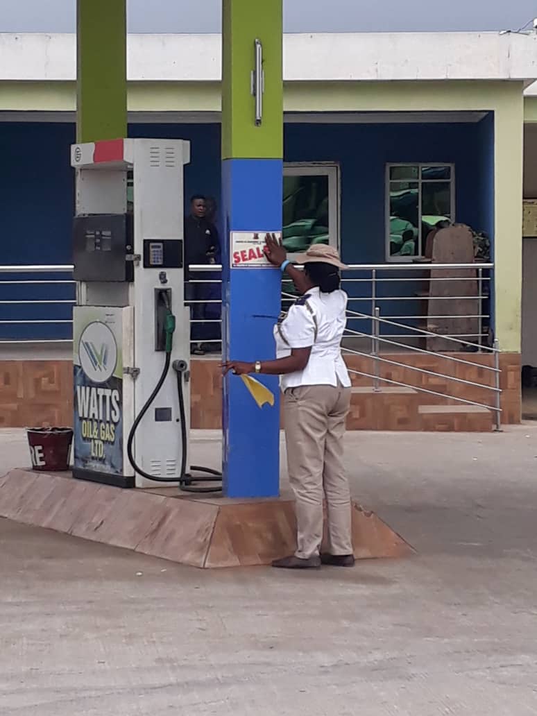Illegal structures: Oyo govt demolishes shops, seals filling station