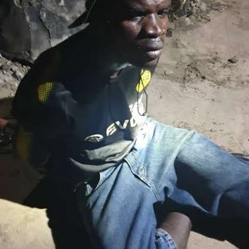 Robbery suspect in military uniform arrested
