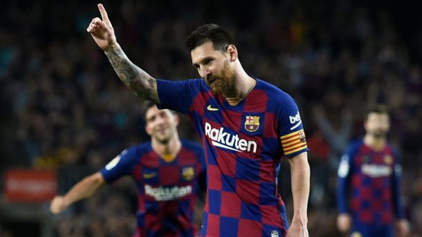 Ruthless Barca thrash Sevilla but have two players sent off