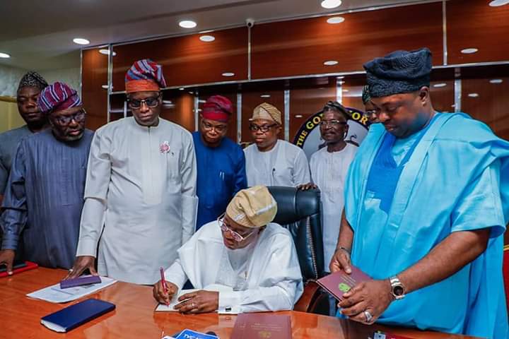 Oyetola signs 2020 budget into law, promises full implementation