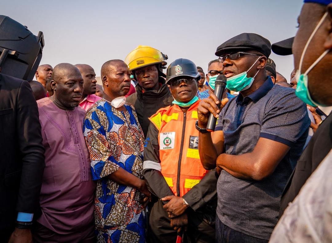 Fire incident: Sanwo-Olu visits Amu plank market, sympathises with victims