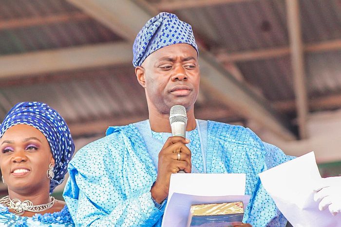 Makinde bows to MURIC's pressure, removes name from mosque