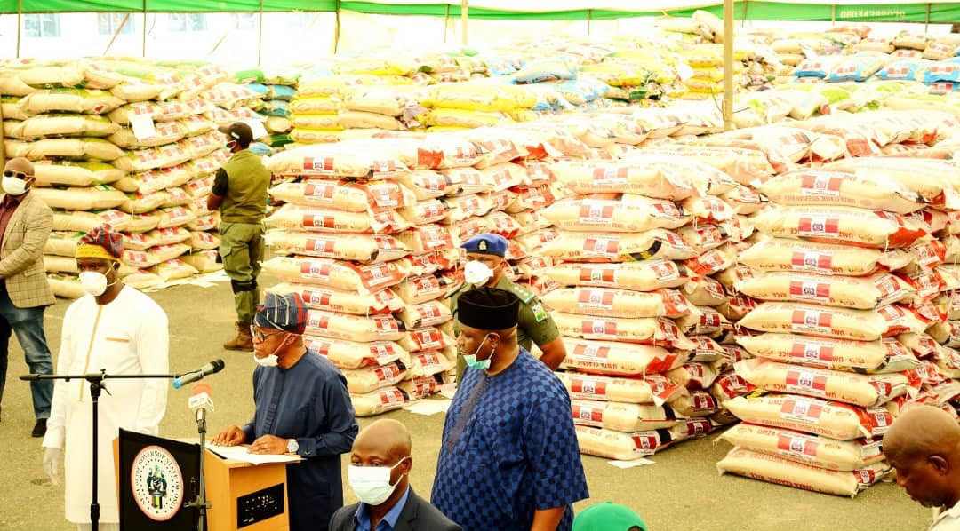 Lockdown: Osun govt doles out 6,020 bags of rice to residents