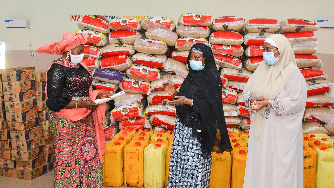 COVID-19: Aisha Buhari donates food, medical equipment