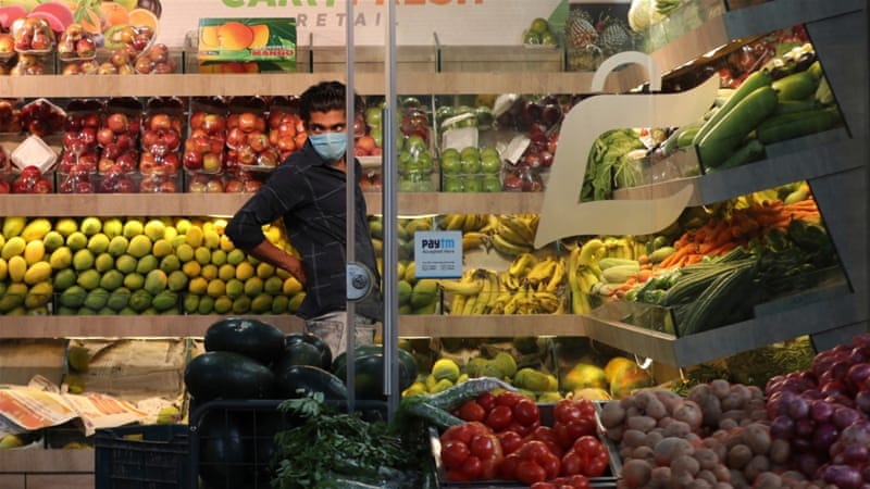 Saudi Arabia partially lifts curfew, allows some businesses to reopen