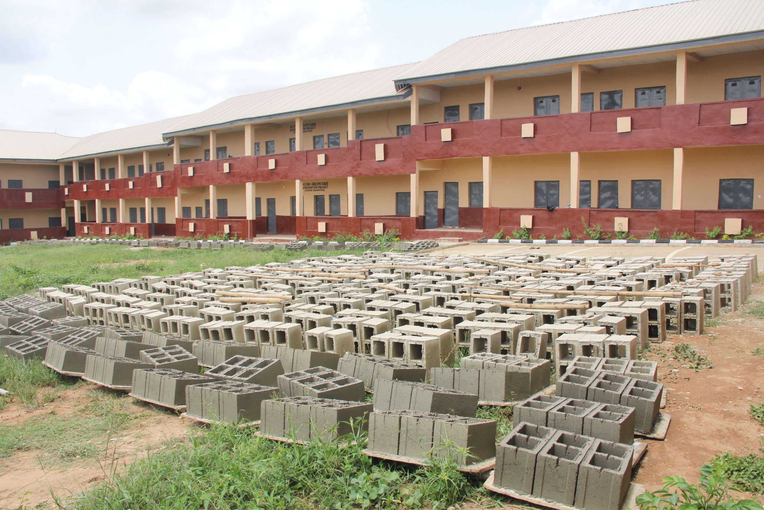 Oyo: Govt arrests eight for operating block industry in school premises