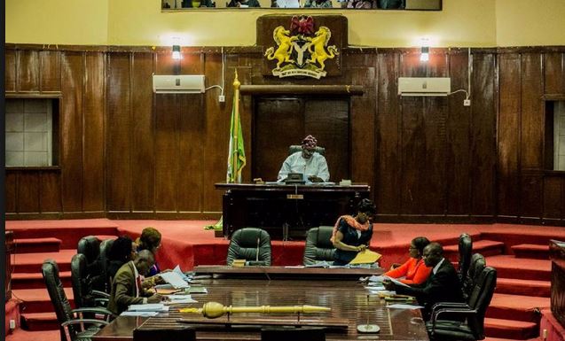 Oyo: House of Assembly suspends 13 council chairmen