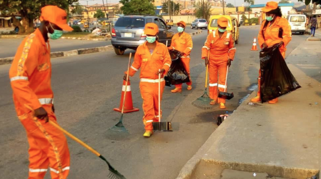 Stop injustice to street sweepers, CDWR warns Lagos govt