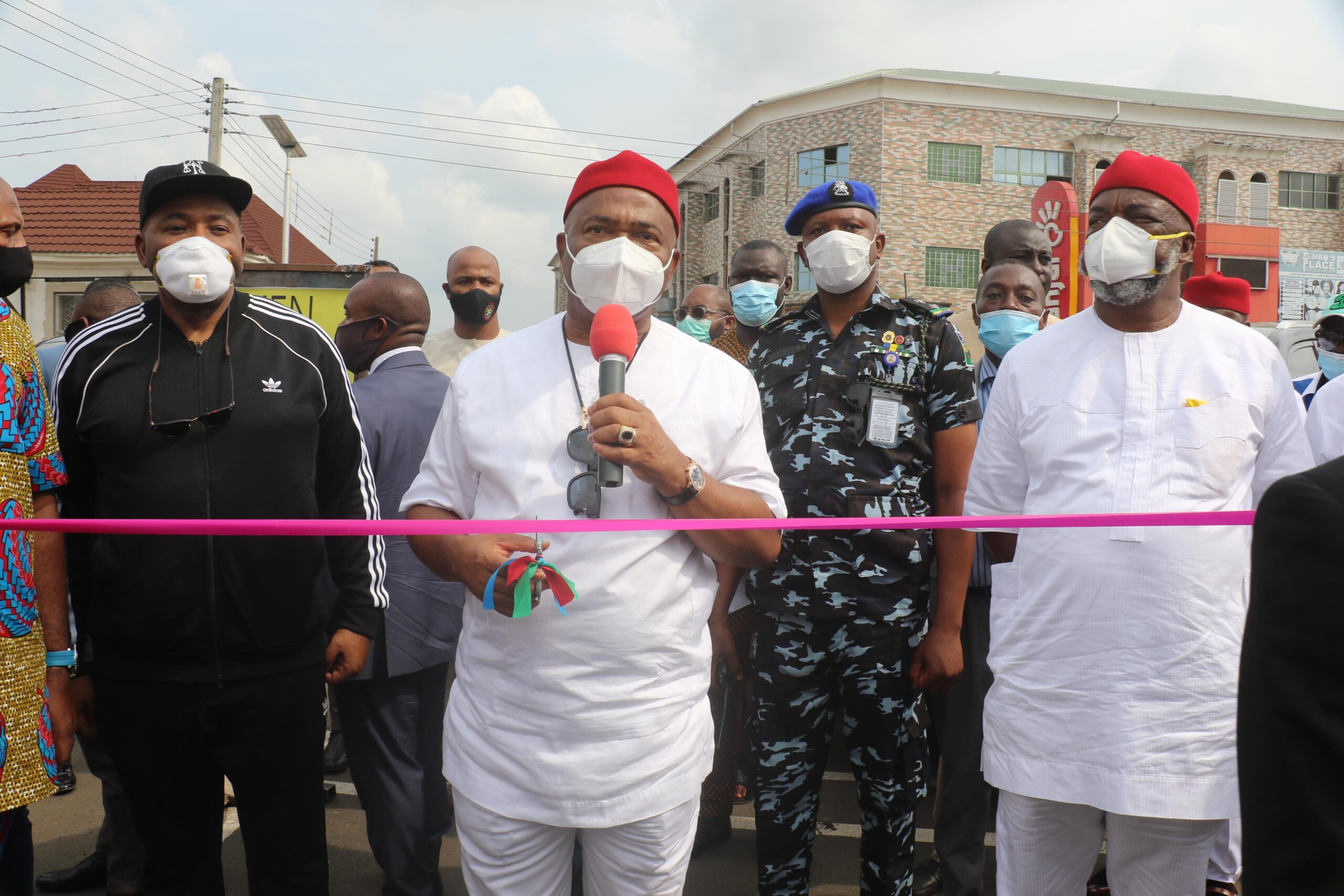 Excitement as Uzodimma commissions new roads in Owerri
