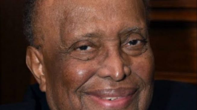 Former US ambassador to Nigeria, Walter Carrington dies at 90