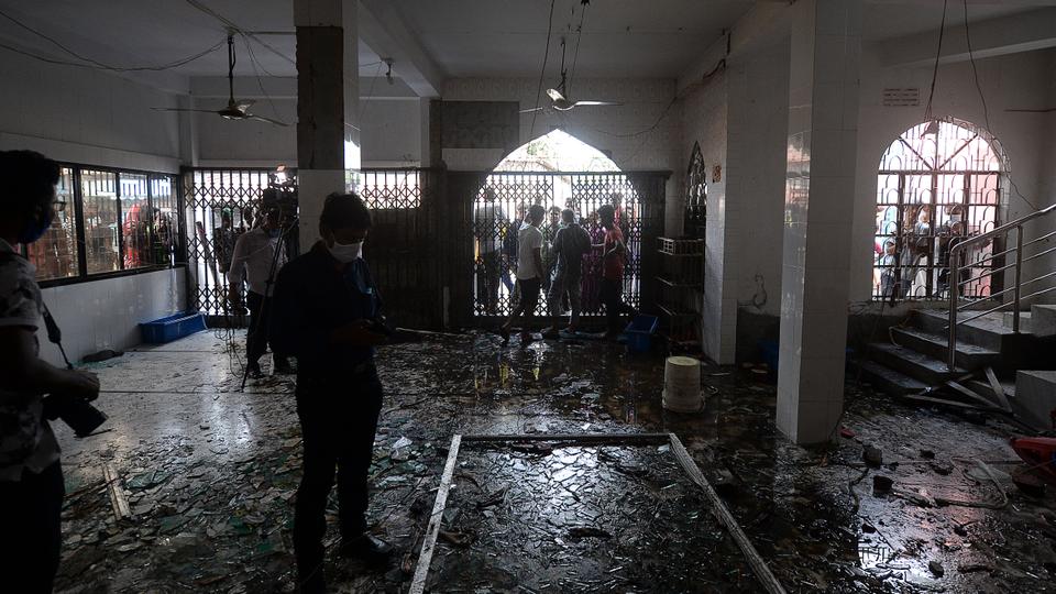 Bangladesh mosque blast death toll rises to 20, many gravely wounded