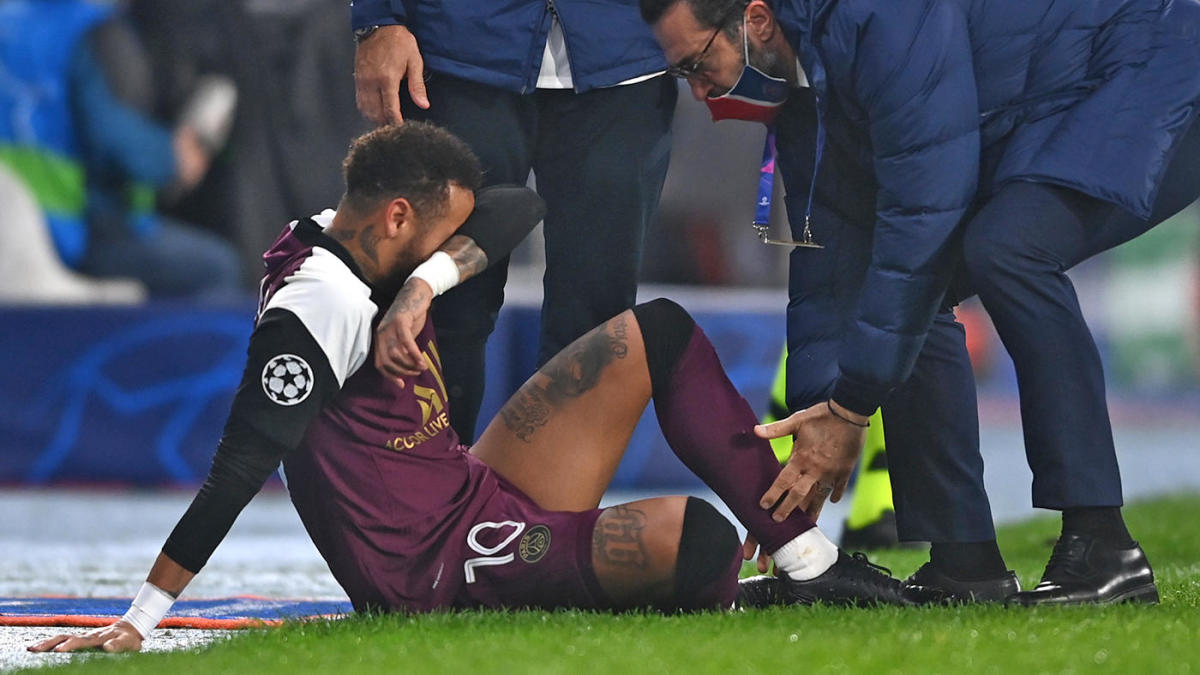 Neymar out until at least mid-November, PSG coach says