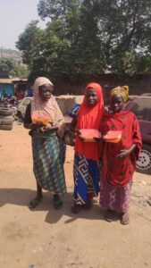 Christmas: Abiodun Raufu Foundation feeds street kids (+Photos)