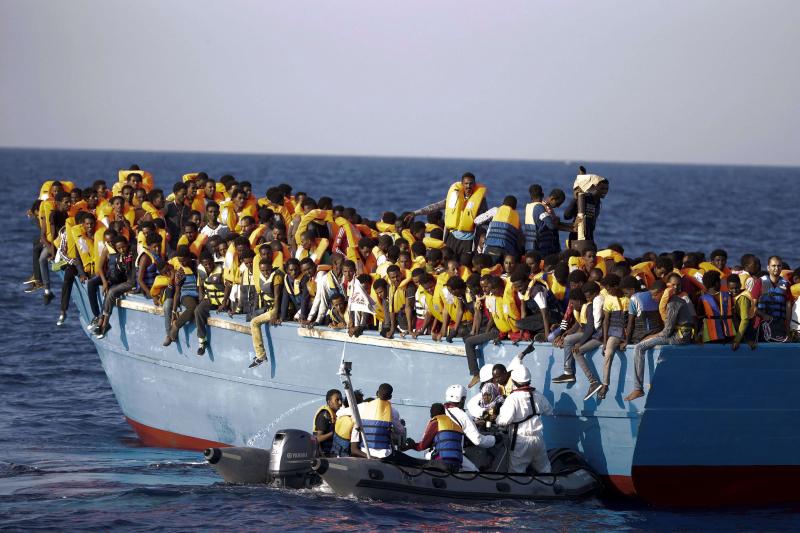 483 illegal migrants rescued off Libyan coast -UN migration agency