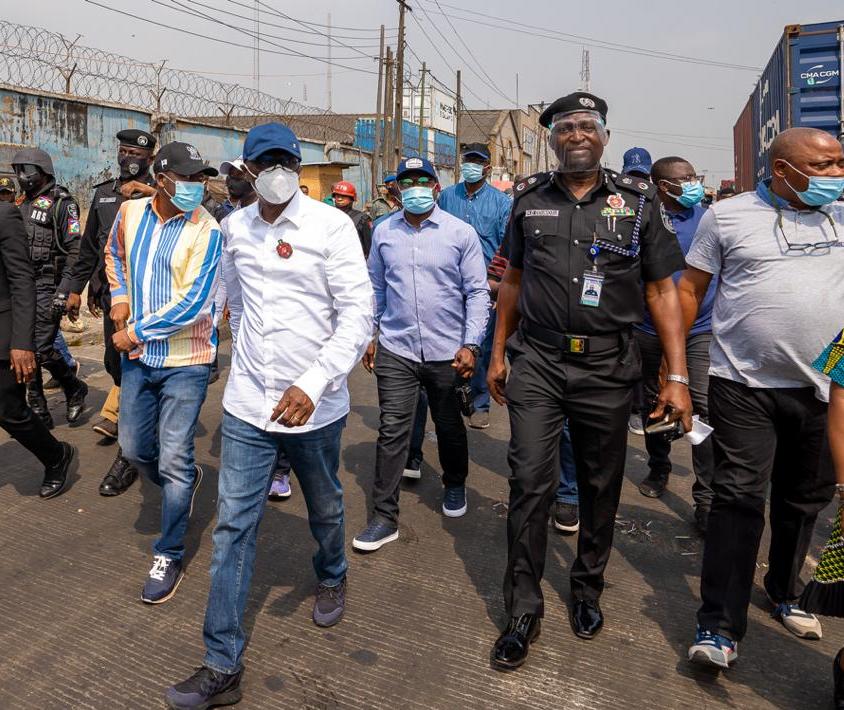 Apapa gridlock: Lagos moves to take over presidential task force operation
