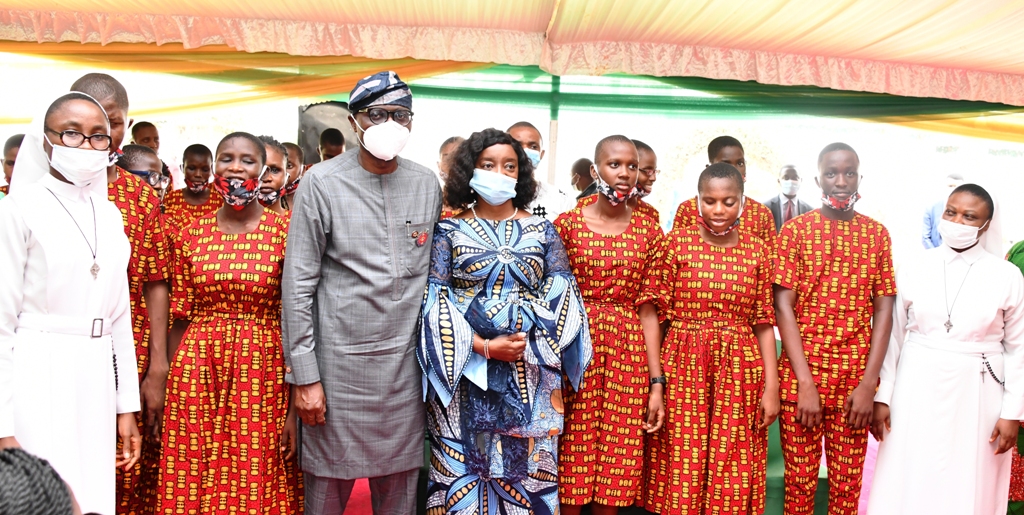 Yuletide: Sanwo-Olu lifts 364 physically challenged persons