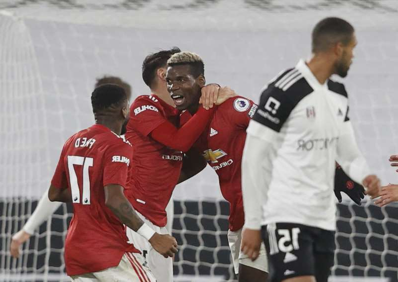 Pogba stunner sends Man Utd top with win at Fulham