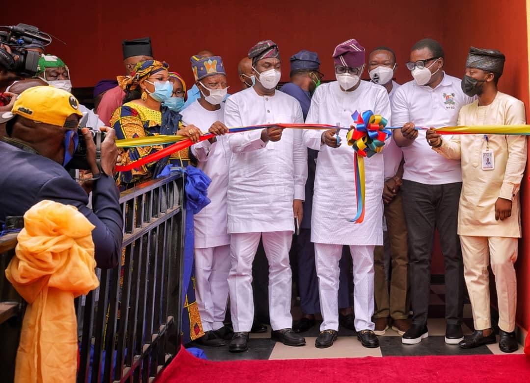 Sanwo-Olu commissions flyover, four road projects in Agbado Oke-Odo