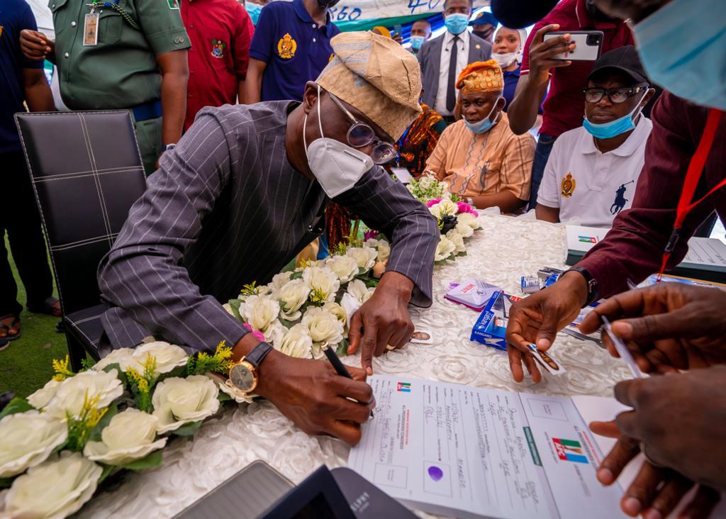 Sanwo-Olu revalidates APC membership