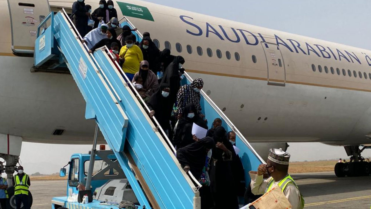 FG receives 255 stranded Nigerians from Saudi Arabia