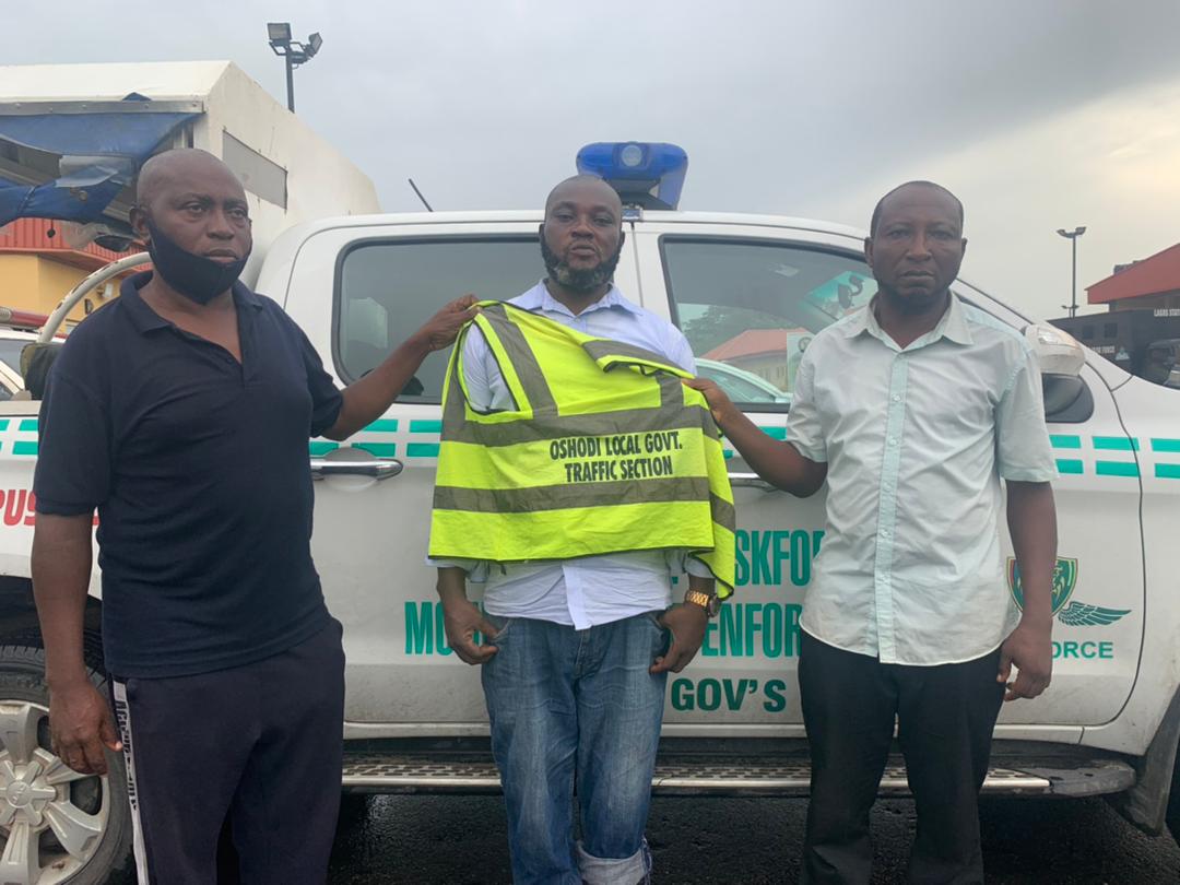 Lagos: Taskforce arrests three suspects for extorting motorists