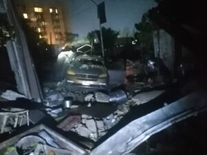 Lagos tanker explosion: 13 persons injured, 25 vehicles burnt (+photos)