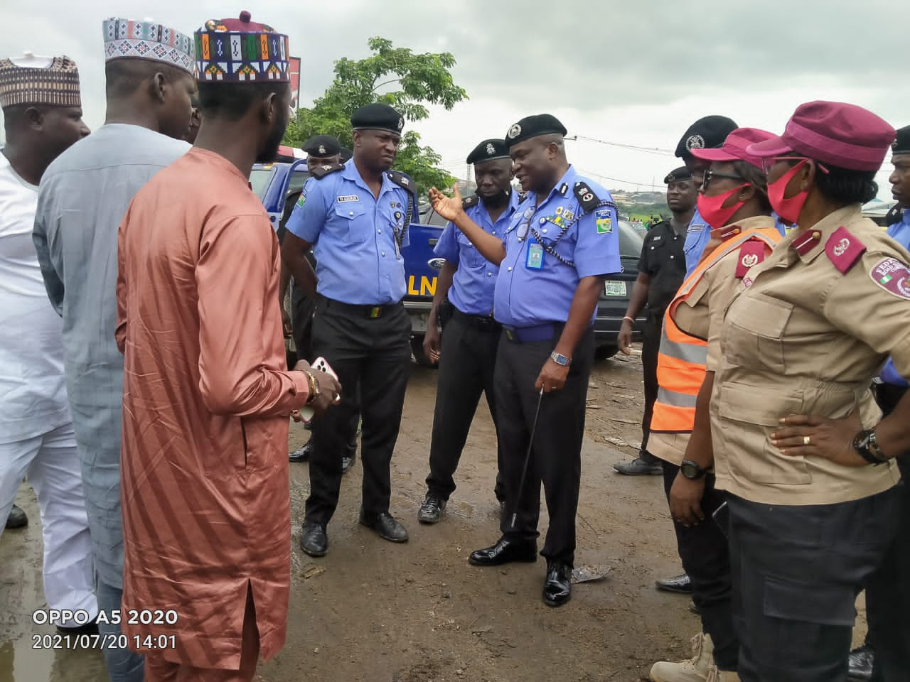 Ogun CP visits Berger, warns Kara market traders against gridlock