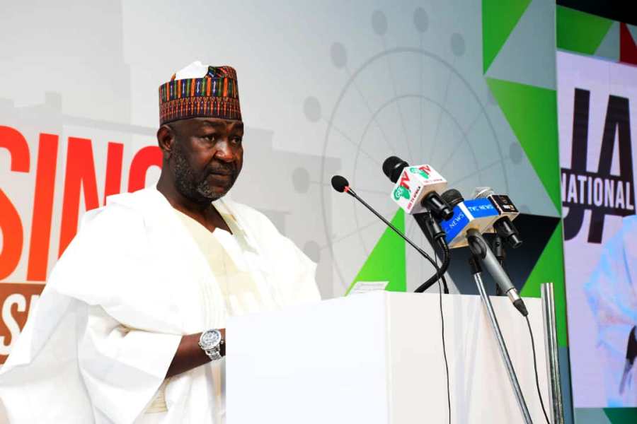 Roads construction: FG refunds N143bn to five states –Minister