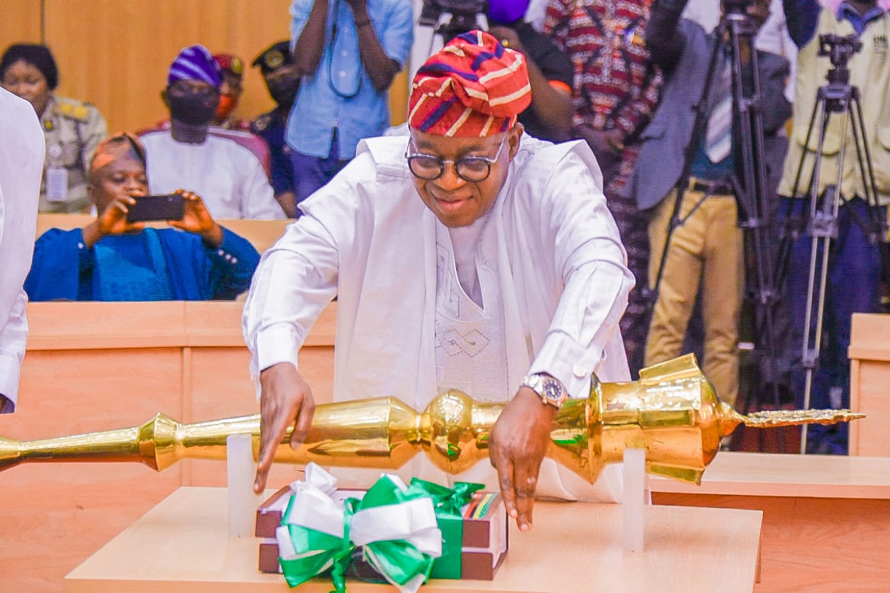 Osun: Oyetola presents N129.7bn budget for 2022 fiscal year