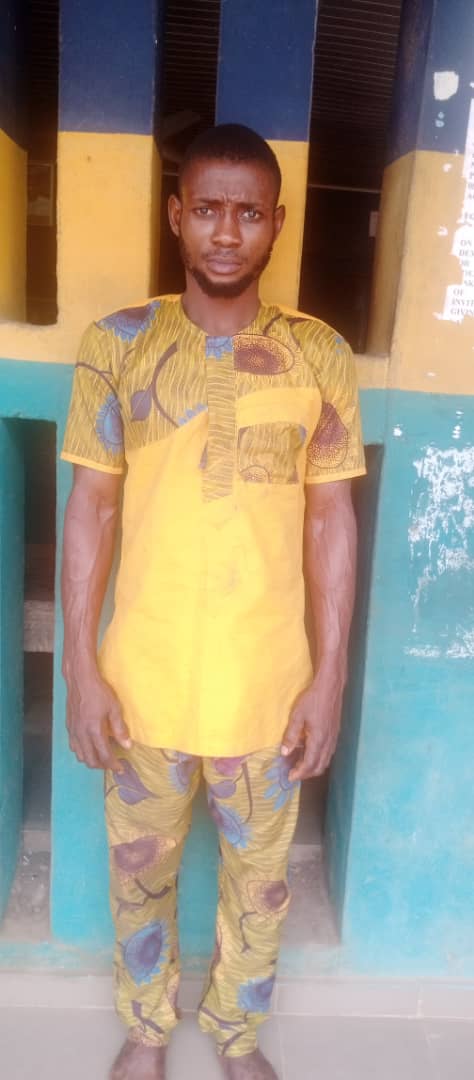 25 years old man machetes 50 years old man to death over woman friend