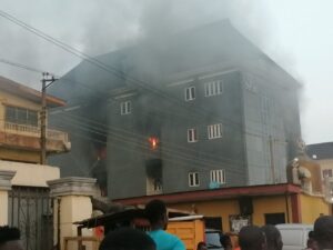 BREAKING: Three-storey building on fire at Ladipo Market (+photos)