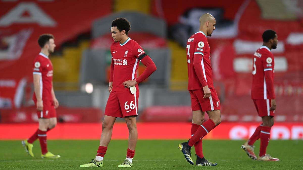 Liverpool lose 0-1 to stay 6 points behind leaders Manchester City