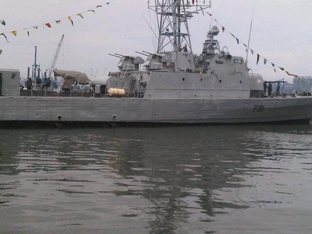 Nigerian Navy arrests five stowaways at Lagos anchorage