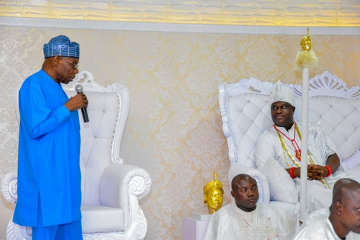 Obasanjo warns Ooni: Don’t direct Yoruba to support any aspirant