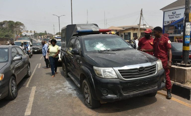 Ibadan: Robbers attack bullion van, kill two police officers, two civilians