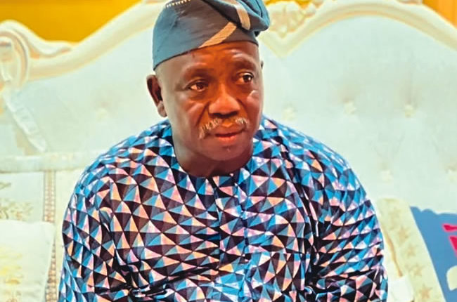 Yoruba veteran actor, Tafa Oloyede, buried in Ede