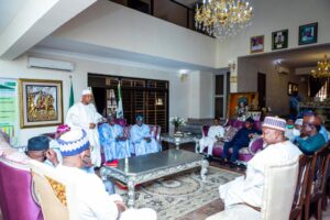 PHOTO NEWS: Tinubu meets APC governors on his presidential ambition