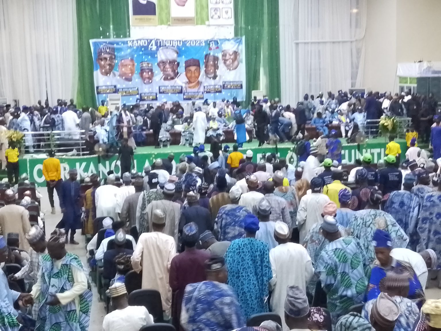 2023: Tinubu woos Kano APC delegates ahead of party primary