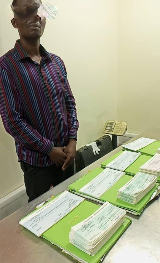 NDLEA intercepts N1.1billion travellers’ cheques, 10.89kg cocaine
