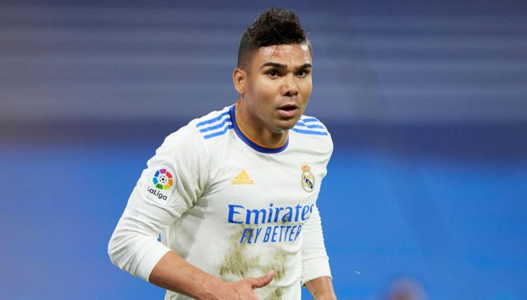 Manchester United reach deal to sign Casemiro from Real Madrid