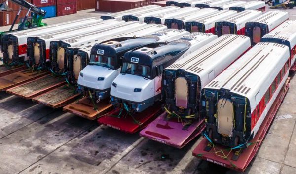 Red line rail: Lagos takes delivery of two trains