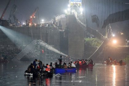 Over 100 people die after India bridge collapse