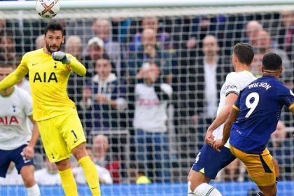 Lloris errors punished as Newcastle United win at Tottenham