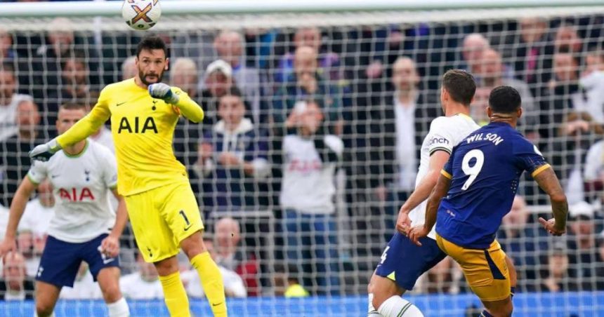 Lloris errors punished as Newcastle United win at Tottenham